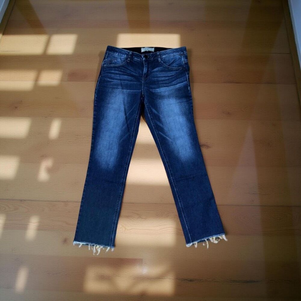 Wit & Wisdom Dark Wash Stretch Frayed Ankle Jeans Size 4 30x26 #115